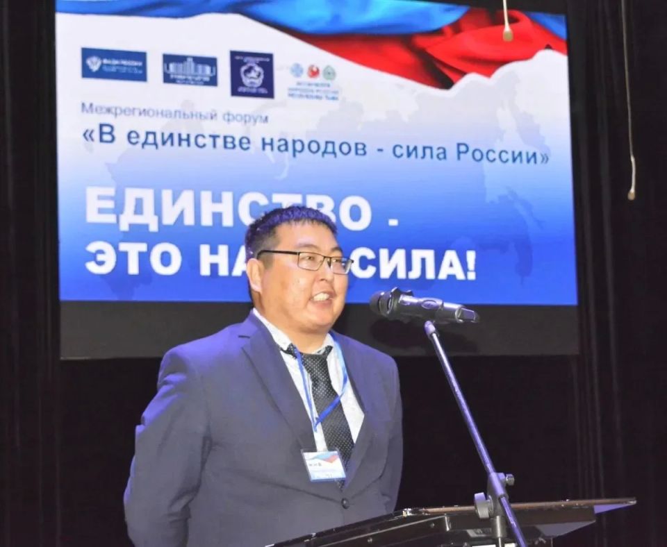 В единстве народов — сила России! В единстве народов — сила России!