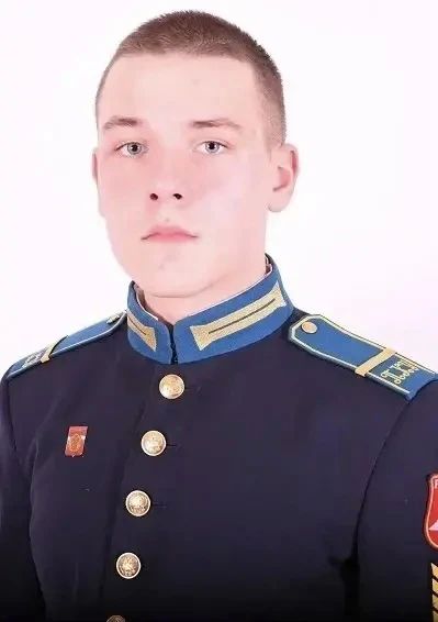 Владислав Ховалыг: Стали известны первые результаты ЕГЭ в нашей республике Владислав Ховалыг: Стали известны первые результаты ЕГЭ в нашей республике