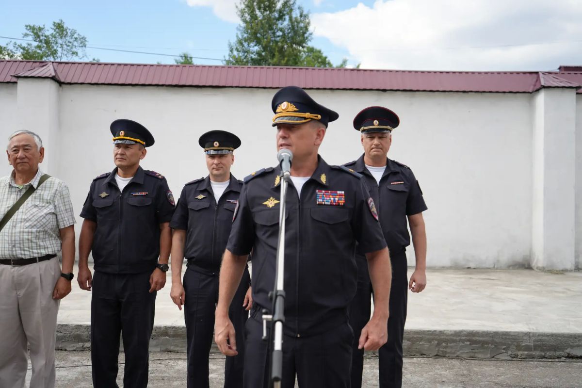 Полиция Тувы присоединилась в Общероссийской минуте молчания Полиция Тувы присоединилась в Общероссийской минуте молчания