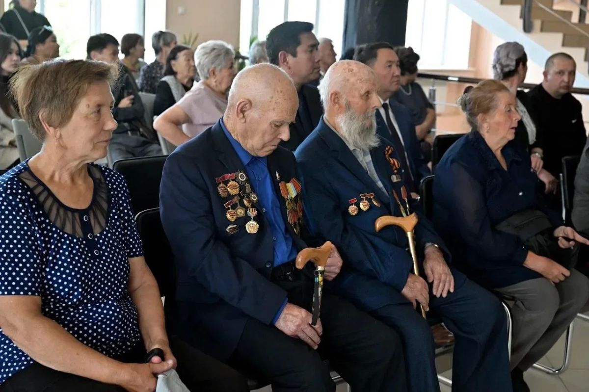 Сегодня в Туве простились с Георгием Васильевичем Абросимовым, одним из последних непосредственных участников Великой Отечественной войны, живущих в республике Сегодня в Туве простились с Георгием Васильевичем Абросимовым, одним из последних непосредственных участников Великой Отечественной войны, живущих в республике