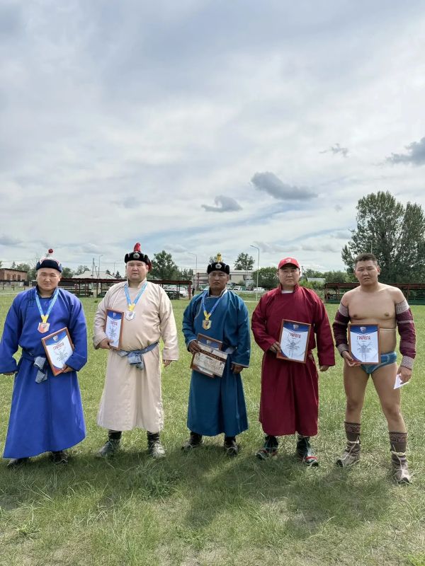 В честь 90-летия в Госавтоинспекции состоялся турнир по национальной борьбе «Хуреш» В честь 90-летия в Госавтоинспекции состоялся турнир по национальной борьбе «Хуреш»