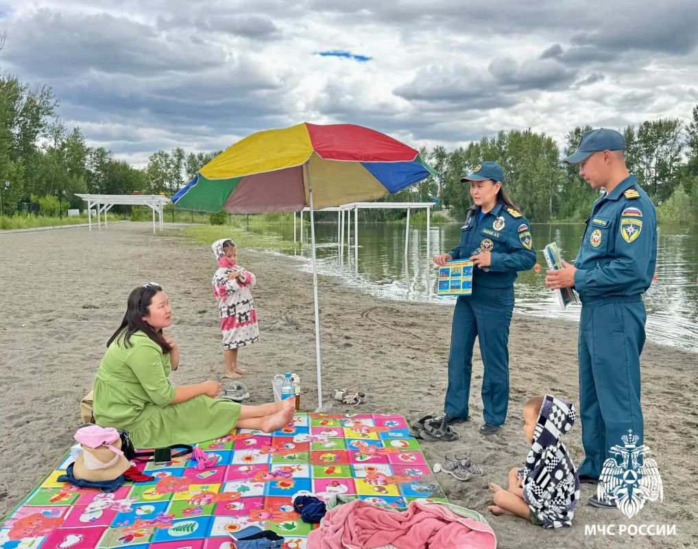 ГЛАВНЫЕ ПРАВИЛА КУПАЛЬНОГО СЕЗОНА ГЛАВНЫЕ ПРАВИЛА КУПАЛЬНОГО СЕЗОНА