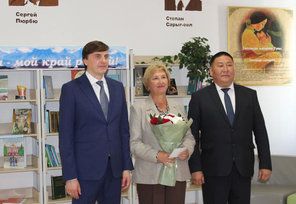 Сергей Кравцов: В колледжи подано рекордное количество заявлений от абитуриентов — почти 3 миллиона Сергей Кравцов: В колледжи подано рекордное количество заявлений от абитуриентов — почти 3 миллиона