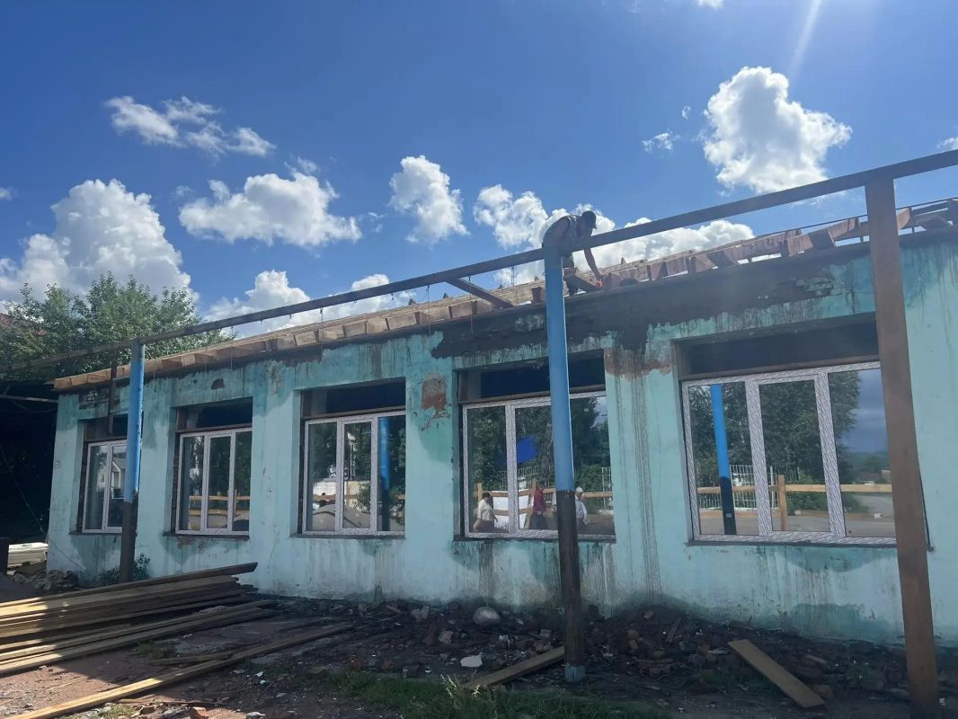 Председатель Верховного Хурала Кан-оол Даваа проинспектировал ход строительства и благоустройства в Каа-Хемском и Пий-Хемском кожуунах Председатель Верховного Хурала Кан-оол Даваа проинспектировал ход строительства и благоустройства в Каа-Хемском и Пий-Хемском кожуунах