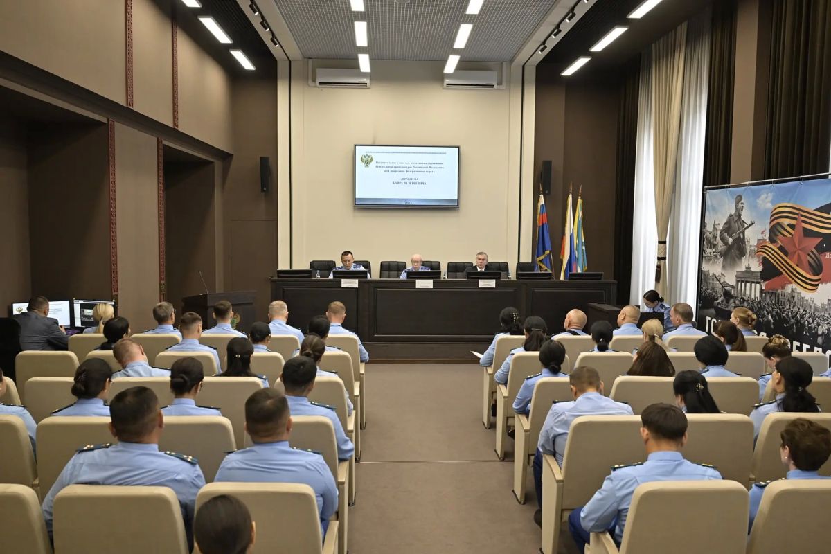 Исполняющий обязанности начальника управления Генеральной прокуратуры Российской Федерации по Сибирскому федеральному округу Баир Доржиев принял участие в заседании коллегии прокуратуры Республики Тыва Исполняющий обязанности начальника управления Генеральной прокуратуры Российской Федерации по Сибирскому федеральному округу Баир Доржиев принял участие в заседании коллегии прокуратуры Республики Тыва