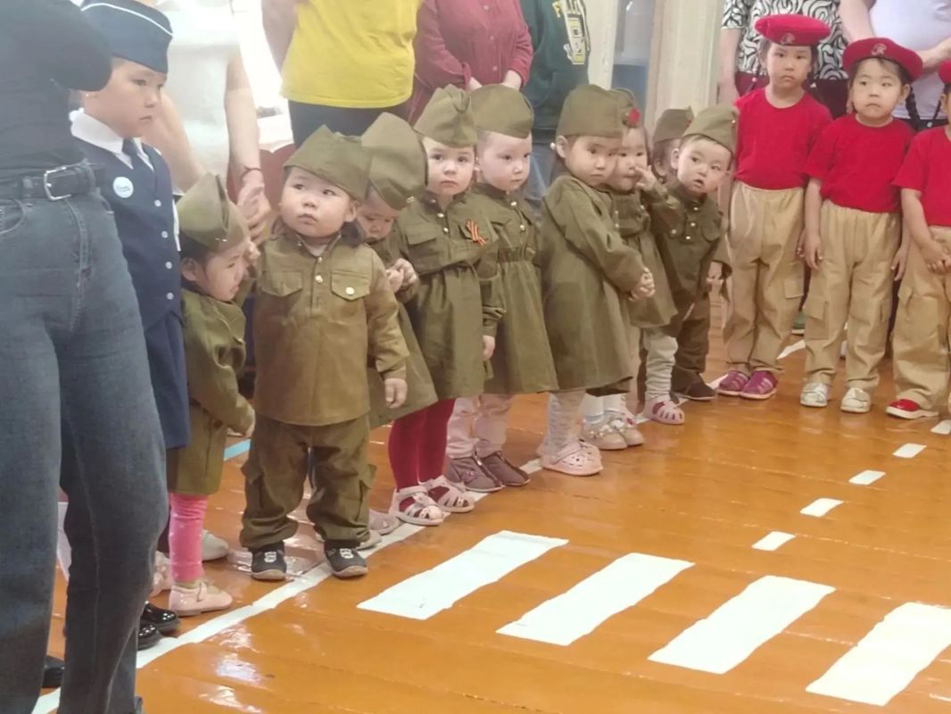 Что представляет собой современный детский сад в Туве? Чем занимаются малыши, какие условия для них созданы? Что представляет собой современный детский сад в Туве? Чем занимаются малыши, какие условия для них созданы?