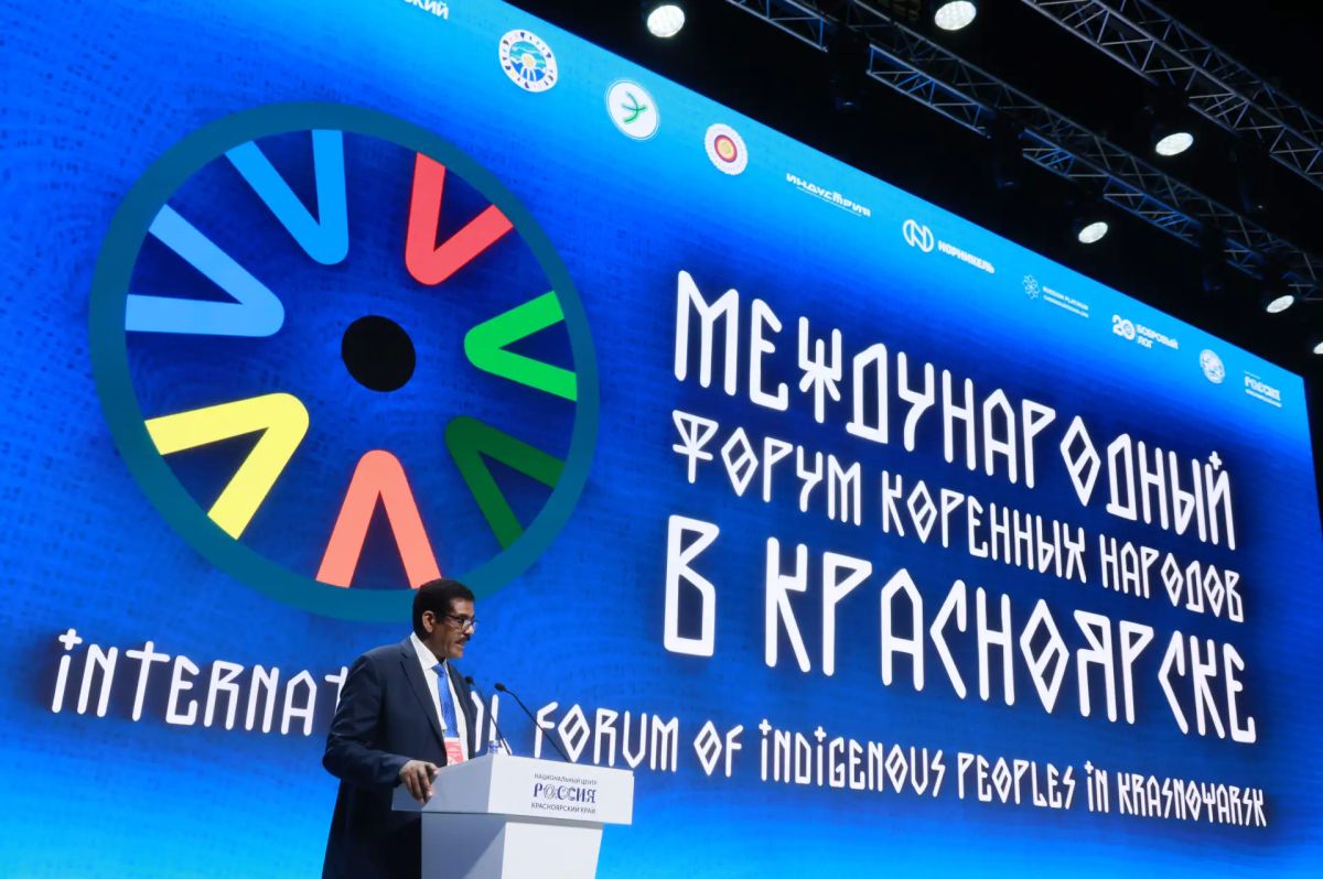 Полномочный представитель Президента Российской Федерации в Сибирском федеральном округе Анатолий Серышев принял участие в пленарном заседании Международного форума коренных народов, который проходит в Красноярске с 13 по 15... Полномочный представитель Президента Российской Федерации в Сибирском федеральном округе Анатолий Серышев принял участие в пленарном заседании Международного форума коренных народов, который проходит в Красноярске с 13 по 15...
