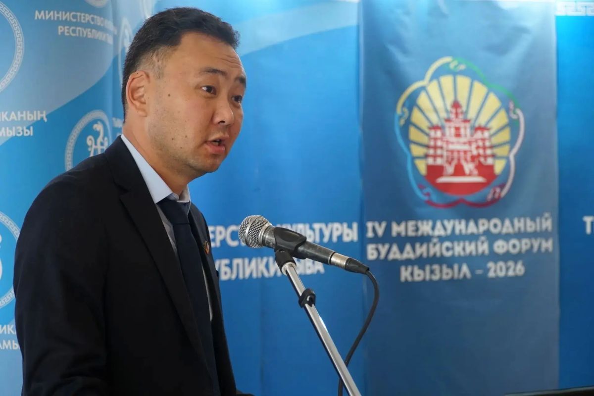 Сегодня в Министерстве культуры Тувы состоялась торжественная церемония подписания Соглашения о сотрудничестве в сфере культуры между Министерством культуры Республики Тыва и Министерством культуры и туризма Республики... Сегодня в Министерстве культуры Тувы состоялась торжественная церемония подписания Соглашения о сотрудничестве в сфере культуры между Министерством культуры Республики Тыва и Министерством культуры и туризма Республики...