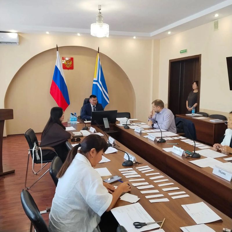 В Избирательной комиссии Республики Тувы состоялась жеребьевка по распределению бесплатного эфирного времени и печатной площади В Избирательной комиссии Республики Тувы состоялась жеребьевка по распределению бесплатного эфирного времени и печатной площади