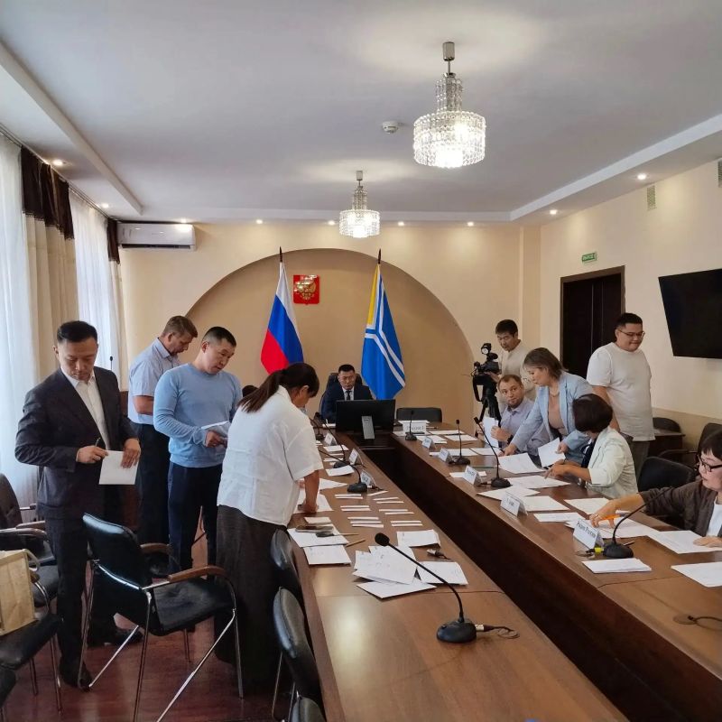 В Избирательной комиссии Республики Тувы состоялась жеребьевка по распределению бесплатного эфирного времени и печатной площади В Избирательной комиссии Республики Тувы состоялась жеребьевка по распределению бесплатного эфирного времени и печатной площади