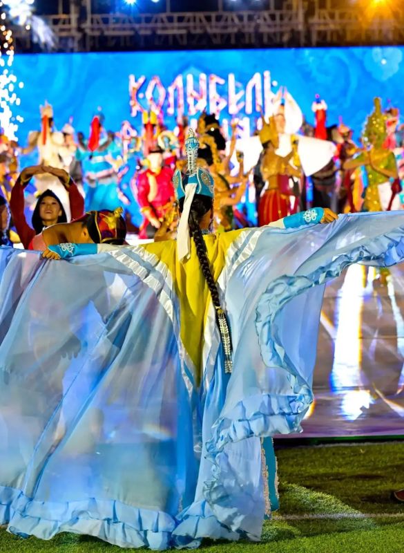 Владислав Ховалыг: IV Международный буддийский форум подошел к своему завершению Владислав Ховалыг: IV Международный буддийский форум подошел к своему завершению