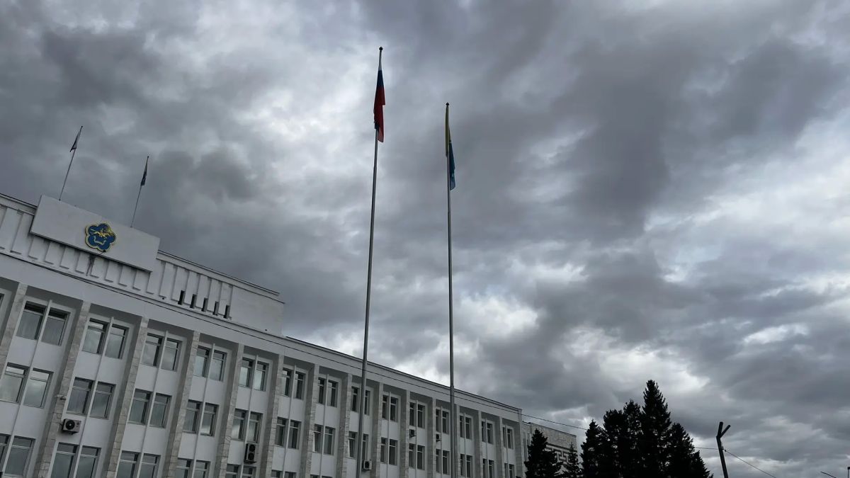 Вместе поднимаем флаг России! Вместе поднимаем флаг России!
