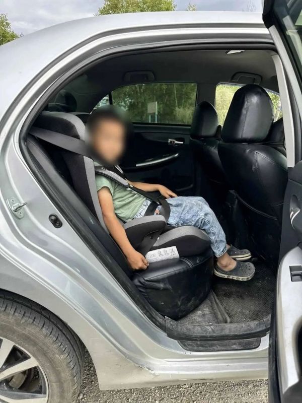 В Барун-Хемчикском районе автоинспекторы подвели итоги мероприятия «Детям — безопасную дорогу!» В Барун-Хемчикском районе автоинспекторы подвели итоги мероприятия «Детям — безопасную дорогу!»