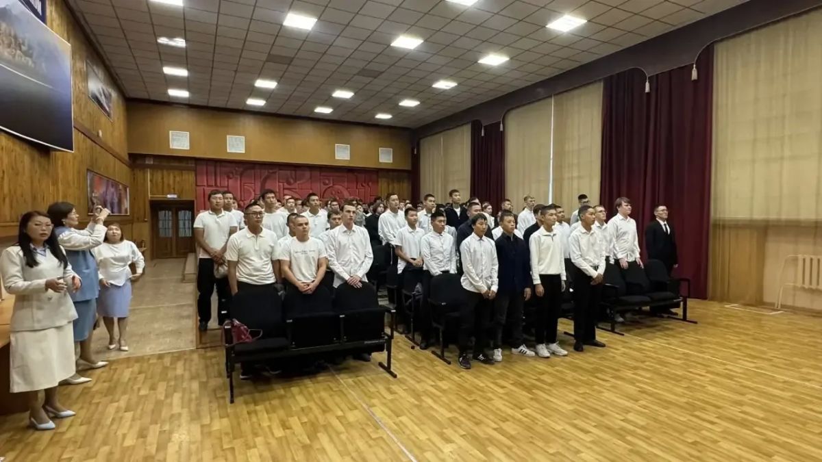 День знаний в техникумах Тувы День знаний в техникумах Тувы