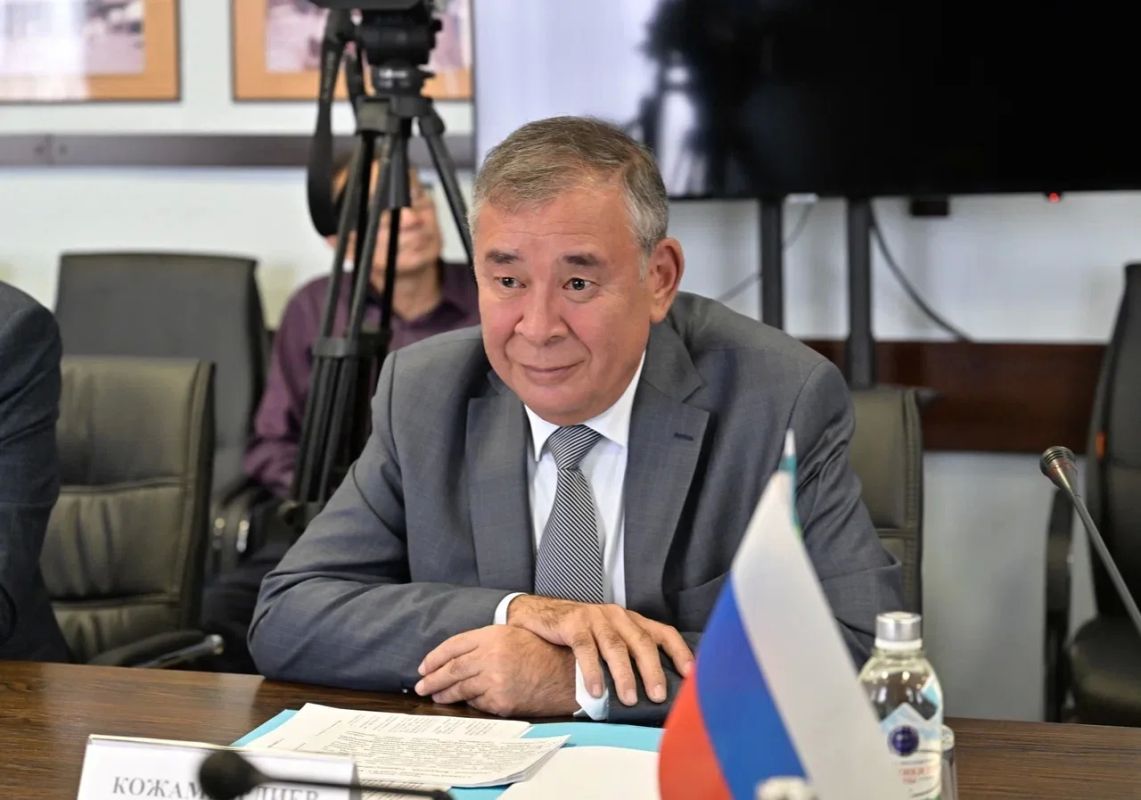 Владислав Ховалыг: Сегодня встретился с Генеральным консулом Казахстана в Омске Керимом Кожамбердиевым Владислав Ховалыг: Сегодня встретился с Генеральным консулом Казахстана в Омске Керимом Кожамбердиевым