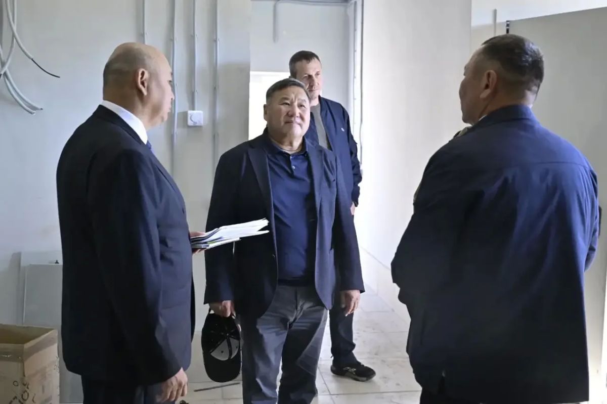 Владислав Ховалыг: Проинспектировал котельную Ак-Довурака - готовность к предстоящей зиме высокая Владислав Ховалыг: Проинспектировал котельную Ак-Довурака - готовность к предстоящей зиме высокая