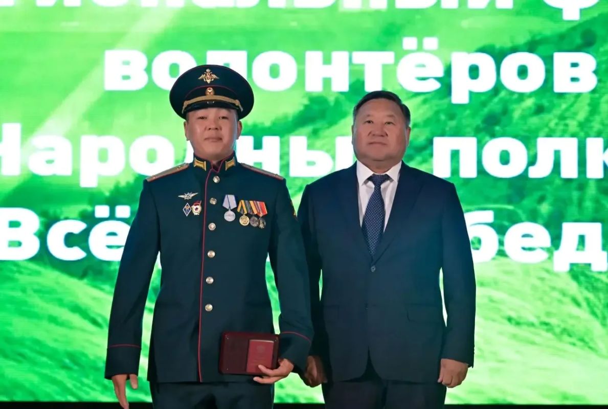 Владислав Ховалыг: Принял участие в региональном форуме волонтеров «Все для Победы!» Владислав Ховалыг: Принял участие в региональном форуме волонтеров «Все для Победы!»