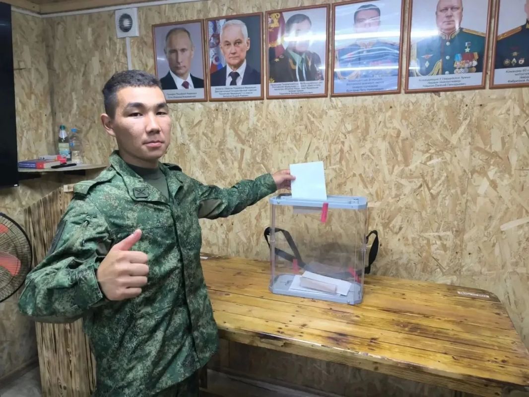 Владислав Ховалыг: Наши бойцы и жители Тувы, находящиеся на новых территориях, смогли проголосовать досрочно Владислав Ховалыг: Наши бойцы и жители Тувы, находящиеся на новых территориях, смогли проголосовать досрочно
