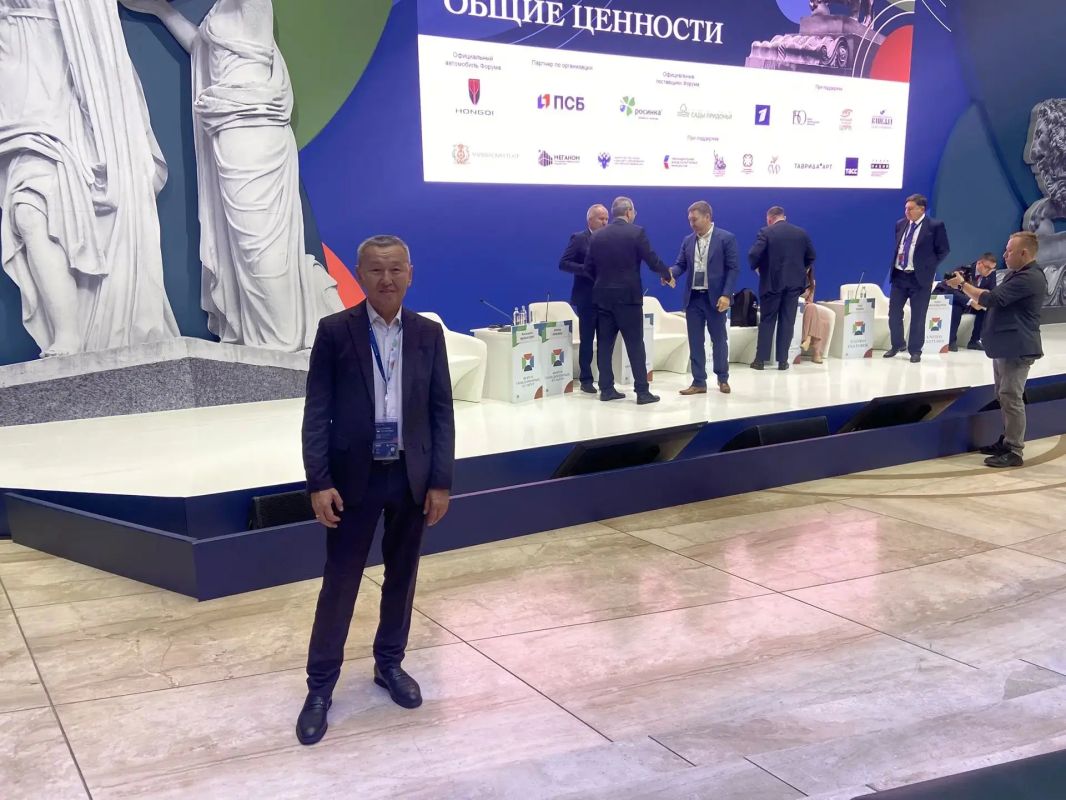 В Санкт-Петербурге стартовал Международный форум объединенных культур В Санкт-Петербурге стартовал Международный форум объединенных культур