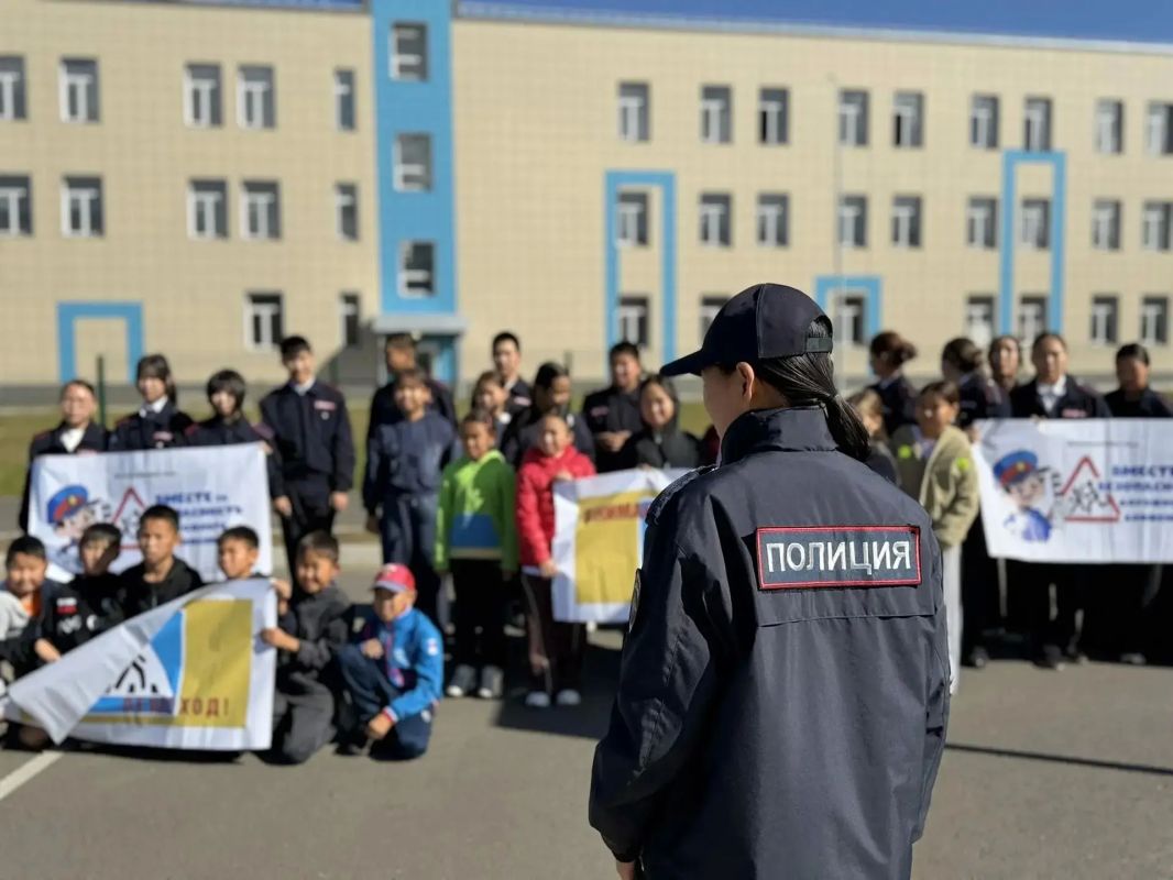 Сотрудники Госавтоинспекции МО МВД России «Тандинский» провели оперативно-профилактическое мероприятие «Внимание, пешеход!» Сотрудники Госавтоинспекции МО МВД России «Тандинский» провели оперативно-профилактическое мероприятие «Внимание, пешеход!»