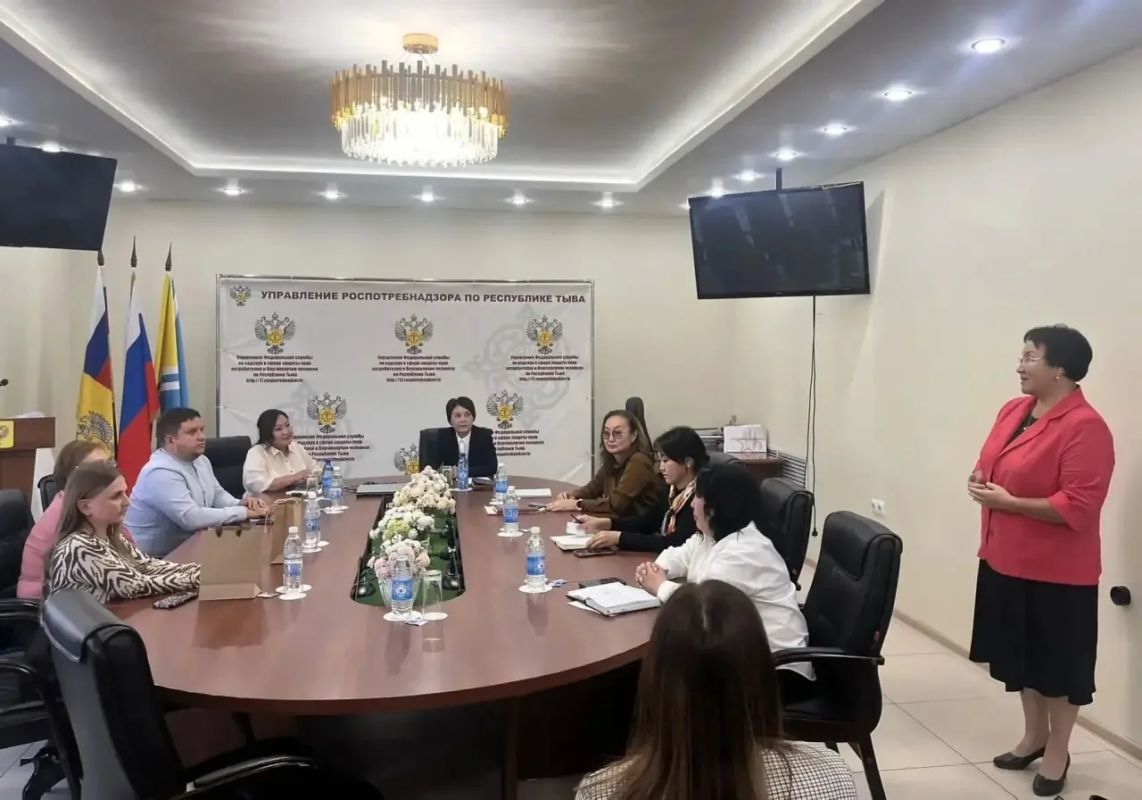 В республике отмечается в целом стабилизация показателей заболеваемости населения инфекциями, управляемыми средствами специфической профилактики, в том числе корью, краснухой и эпидемическим паротитом В республике отмечается в целом стабилизация показателей заболеваемости населения инфекциями, управляемыми средствами специфической профилактики, в том числе корью, краснухой и эпидемическим паротитом