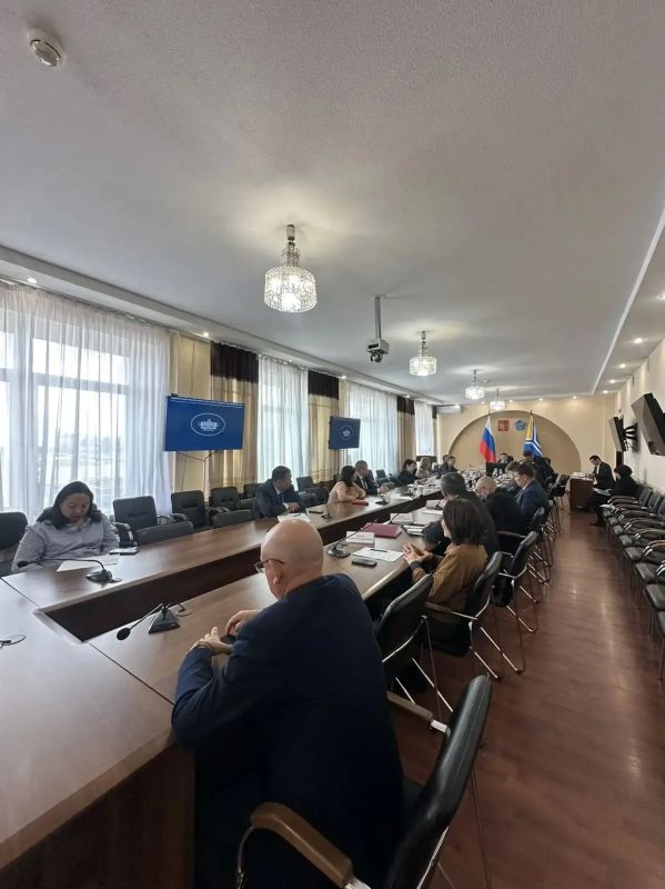 В Туве формируют комплекс мер по «обелению» экономики и повышению доходности отраслей В Туве формируют комплекс мер по «обелению» экономики и повышению доходности отраслей