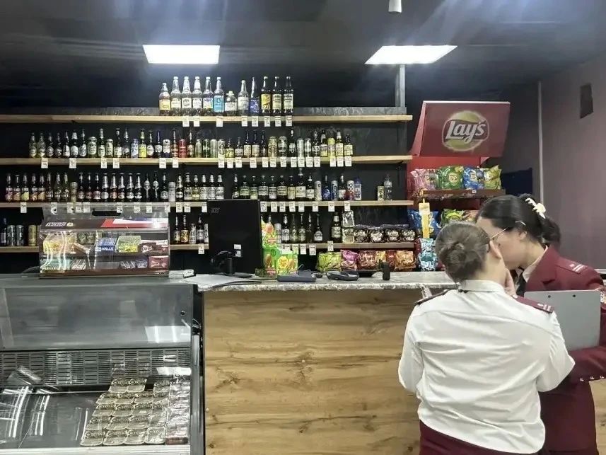 В Кызыле приостановлена деятельность бара «Точка» В Кызыле приостановлена деятельность бара «Точка»