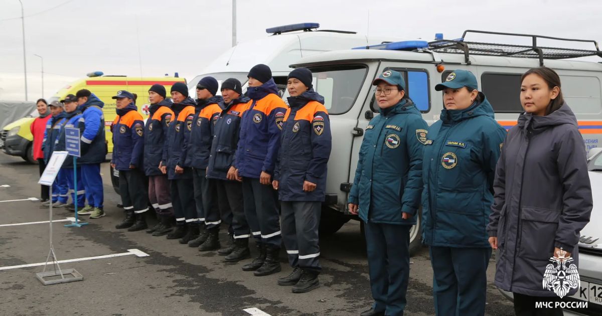В Туве стартовали трёхдневные Всероссийские штабные тренировки по гражданской обороне В Туве стартовали трёхдневные Всероссийские штабные тренировки по гражданской обороне