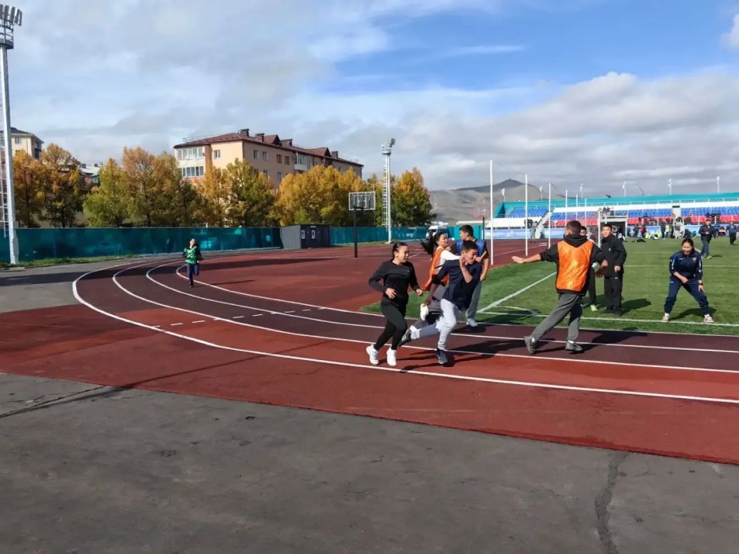 В Туве прошла спартакиада среди первокурсников профессиональных образовательных организаций В Туве прошла спартакиада среди первокурсников профессиональных образовательных организаций