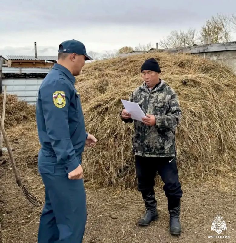 Свыше 6200 рейдов, 70 тысяч бесед: итоги ежедневной профилактики МЧС Тувы Свыше 6200 рейдов, 70 тысяч бесед: итоги ежедневной профилактики МЧС Тувы