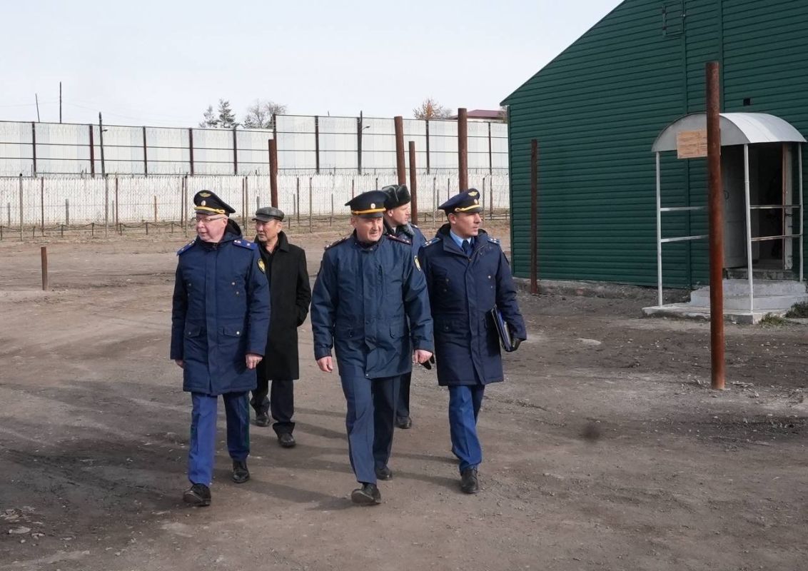 Прокурор республики Ботвинкин Евгений Борисович проверил состояние законности в ФКУ ИК-1 УФСИН России по Республике Тыва