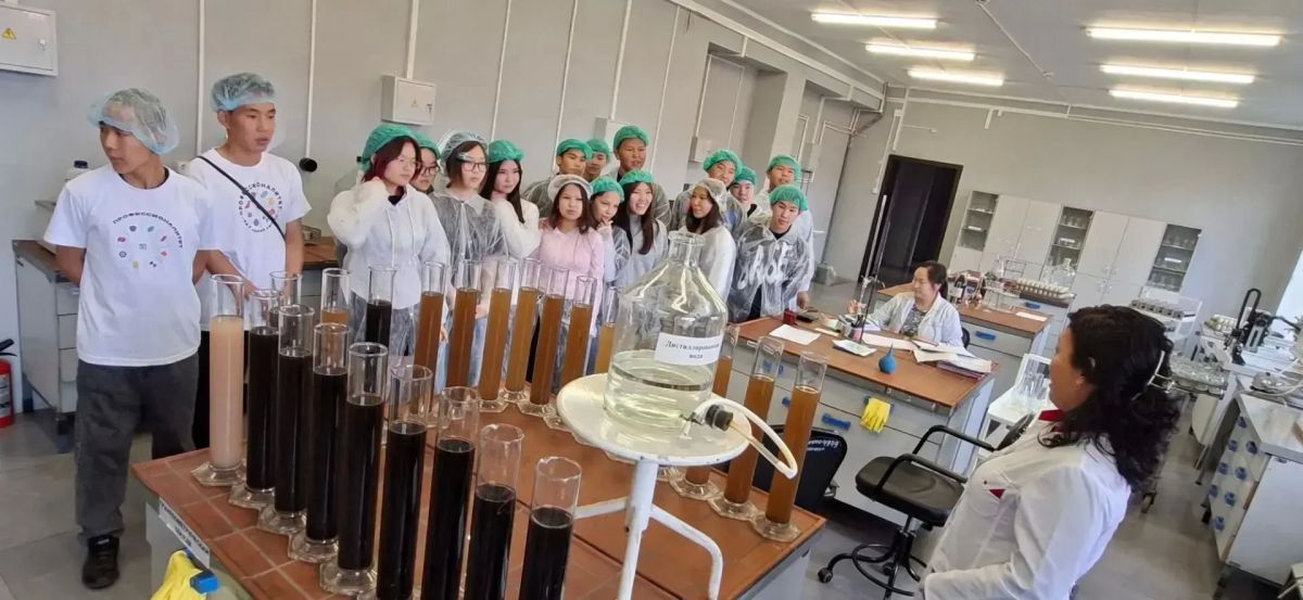 Школьники из Балгазына увидели реальное производство: профориентационная экскурсия по предприятиям Тувы Школьники из Балгазына увидели реальное производство: профориентационная экскурсия по предприятиям Тувы