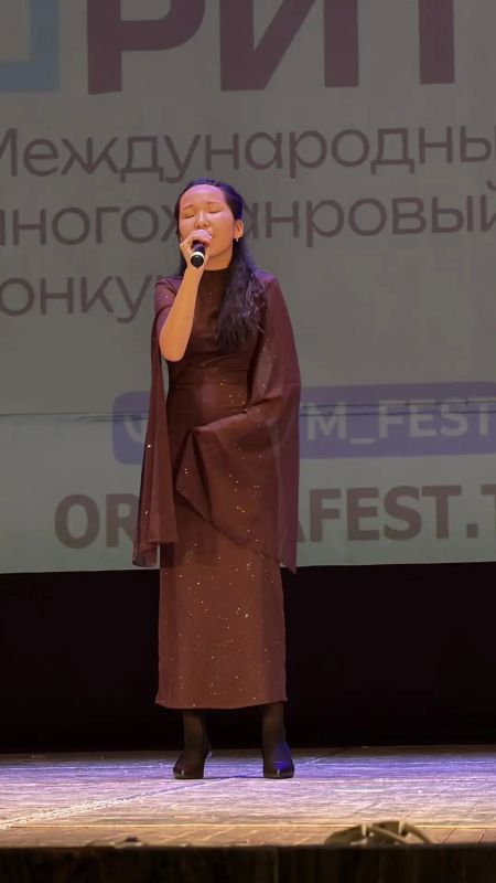 Творческая студия "Салгал" привезла в Туву сразу три гран-при Творческая студия "Салгал" привезла в Туву сразу три гран-при
