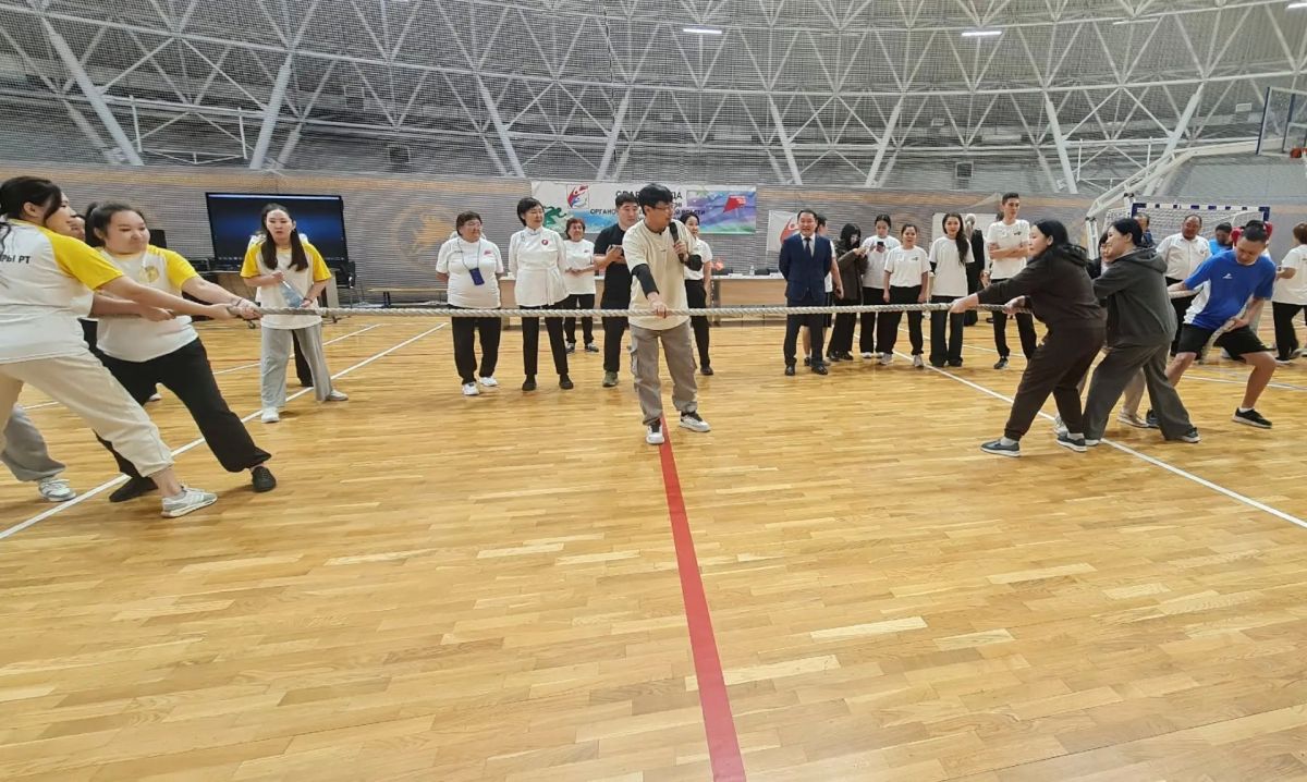 В универсальном спортивном комплексе «Субедей» состоялась первая спартакиада среди проектных офисов органов исполнительной власти Тувы В универсальном спортивном комплексе «Субедей» состоялась первая спартакиада среди проектных офисов органов исполнительной власти Тувы